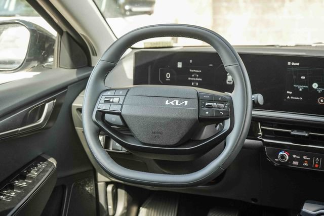 New 2026 Kia EV6 Light RWD image 8