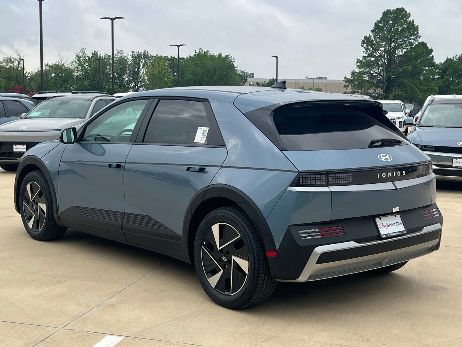 New 2026 Hyundai Ioniq 5 SEL RWD image 9