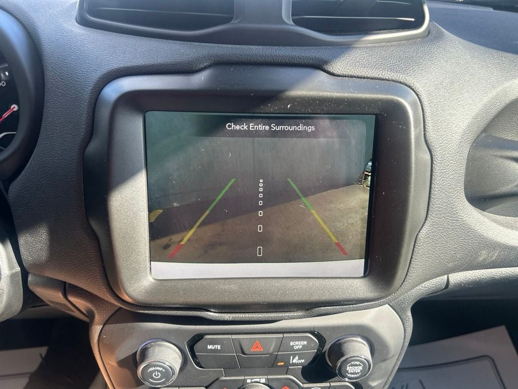 Used 2023 Jeep Renegade Limited AWD/4WD image 18