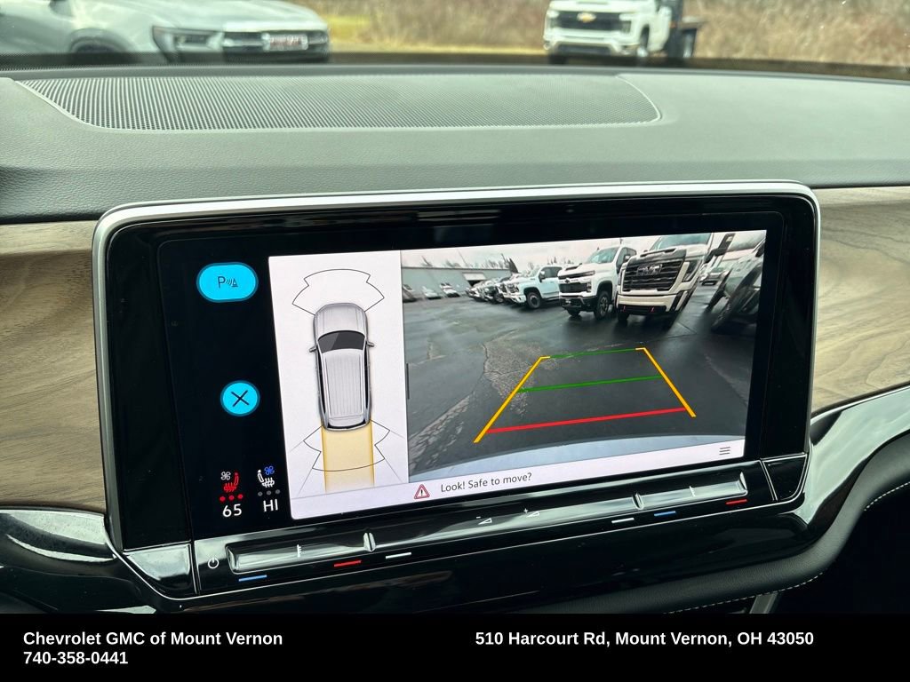 Used 2025 Volkswagen Atlas SE image 22