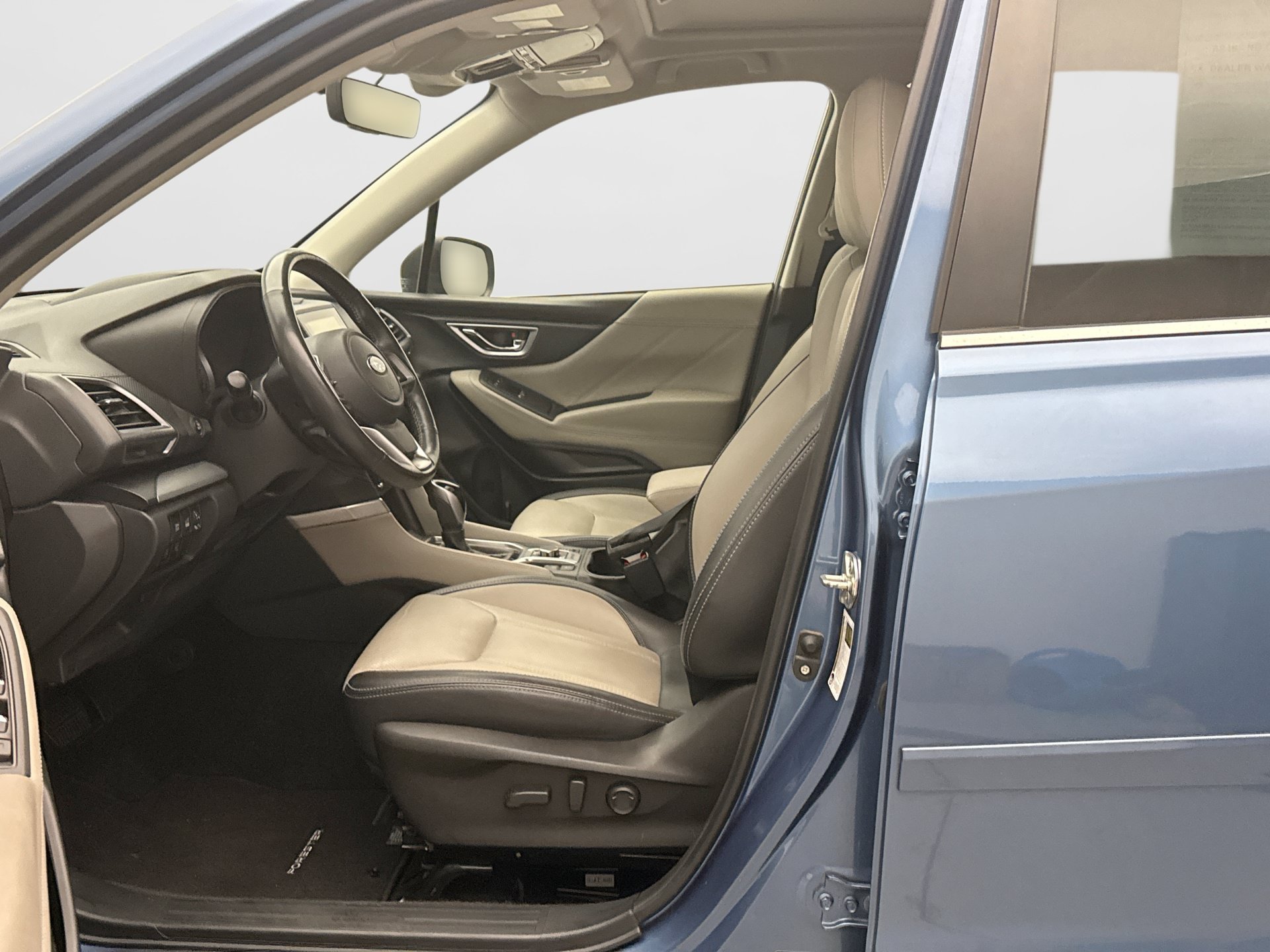 Used 2020 Subaru Forester Limited AWD/4WD image 8