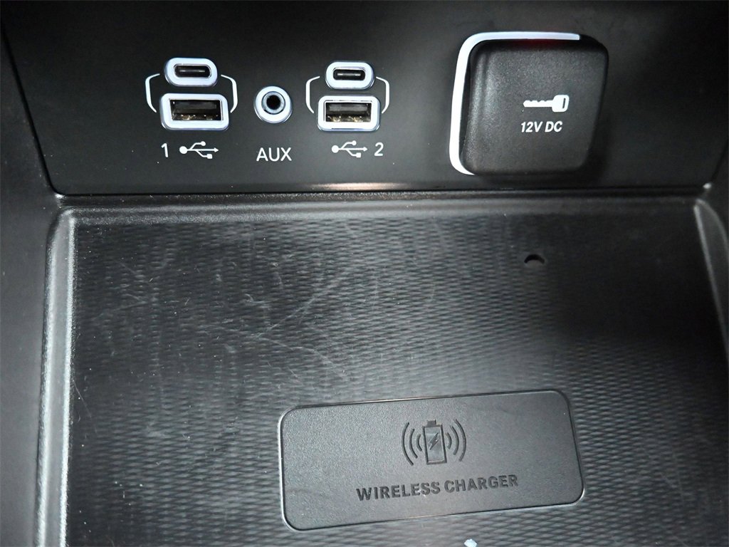 Used 2023 Jeep Grand Cherokee L Laredo image 17