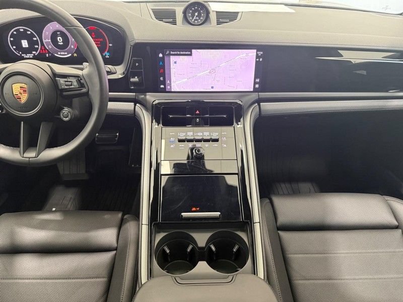 Certified 2025 Porsche Panamera 4 AWD/4WD image 14