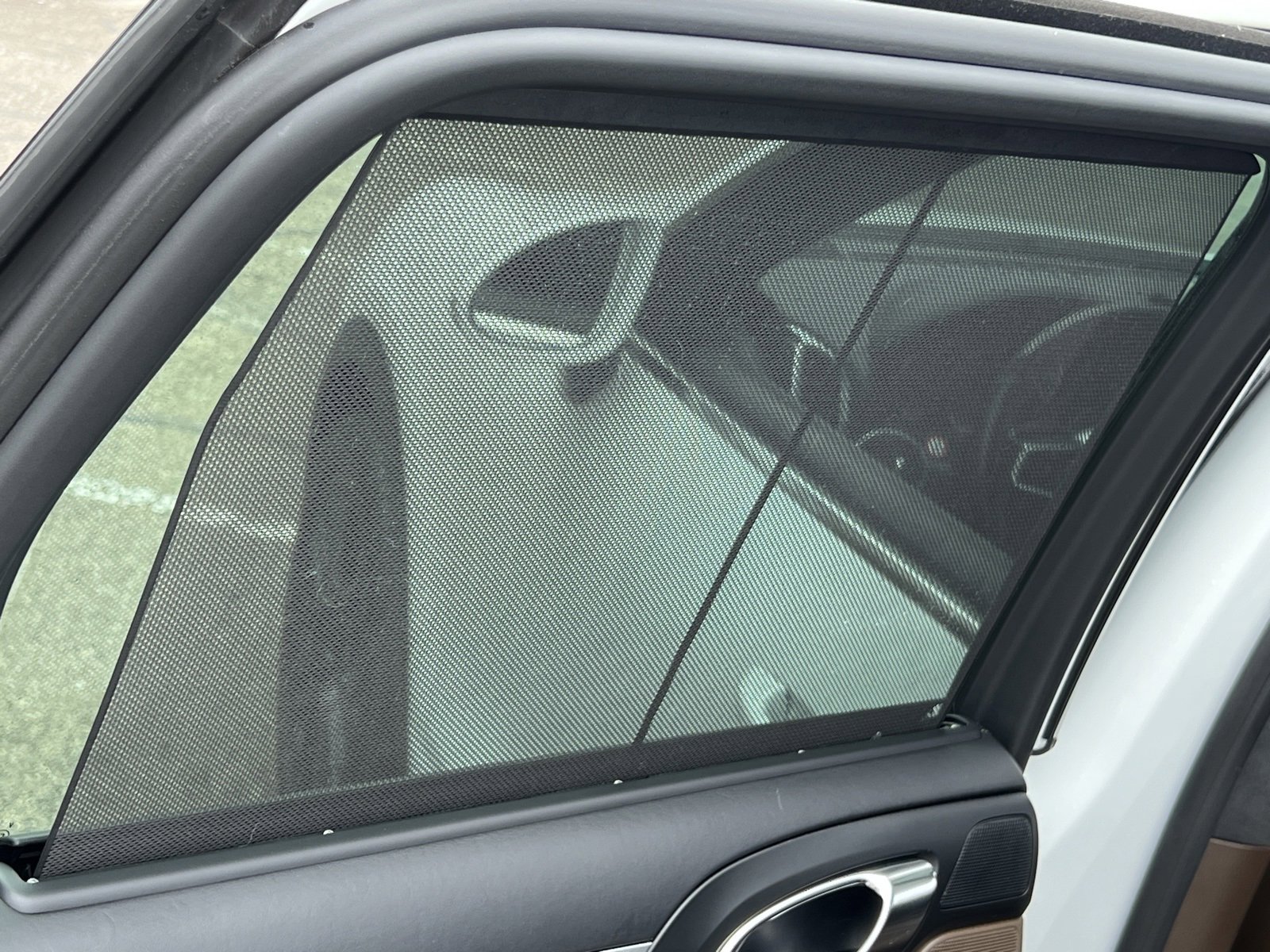 Used 2016 Porsche Cayenne Turbo S image 36