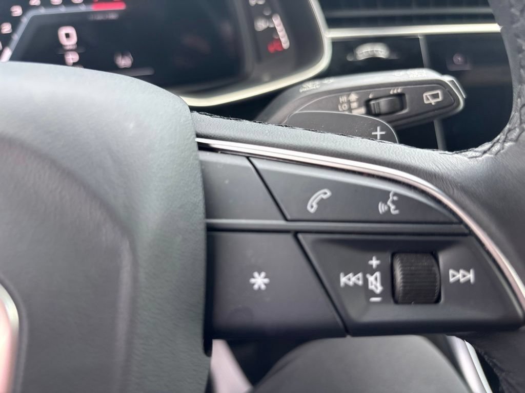 Used 2023 Audi Q8 Premium w/ Convenience Package AWD/4WD image 24