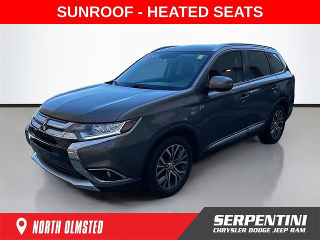 Used 2017 Mitsubishi Outlander SEL image 1