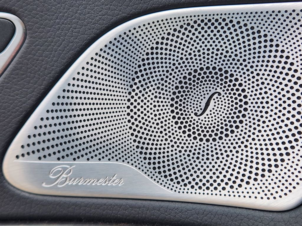 Used 2015 Mercedes-Benz S 550 4MATIC Sedan image 32