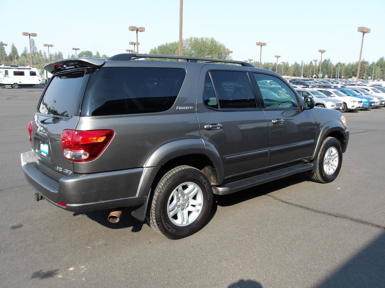 Used 2006 Toyota Sequoia Limited AWD/4WD image 5