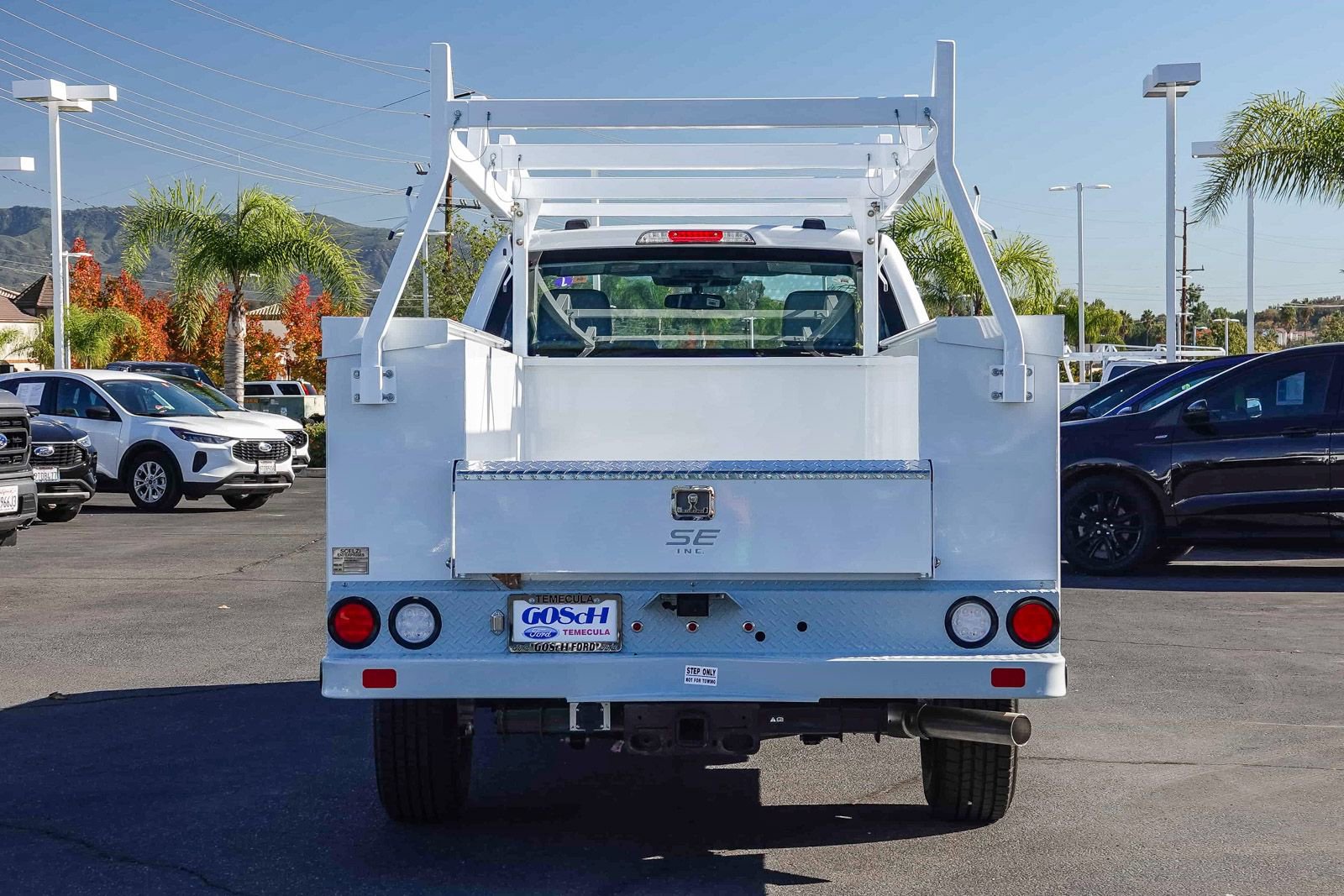New 2026 Ford F250 XL w/ XL Chrome Package image 5