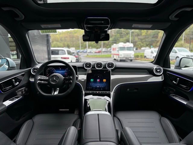 Used 2026 Mercedes-Benz GLC 300 4MATIC image 27