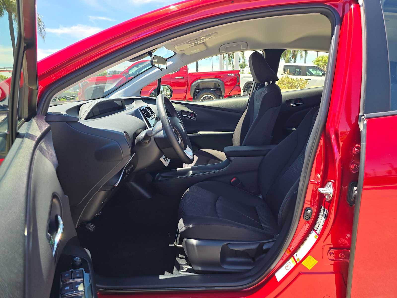 Used 2018 Toyota Prius Two w/ Prius Two Safety Plus Package FWD image 22