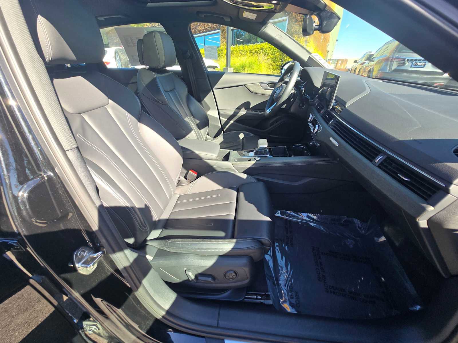 Used 2024 Audi A4 2.0T Premium Plus image 11