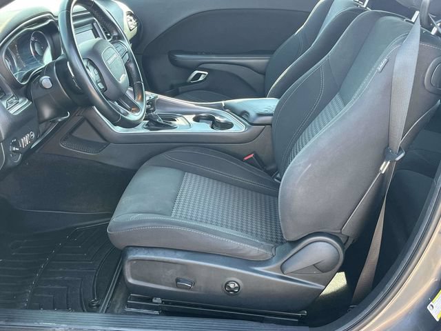 Used 2018 Dodge Challenger SXT w/ Super Sport Group (SS/T) RWD image 13