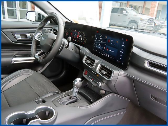 Used 2024 Ford Mustang GT Premium image 8