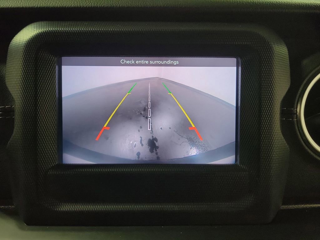 Used 2019 Jeep Wrangler Unlimited Sahara w/ LED Lighting Group image 19