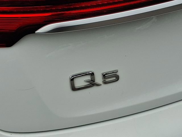 Used 2021 Audi Q5 2.0T Premium w/ Convenience Package image 35