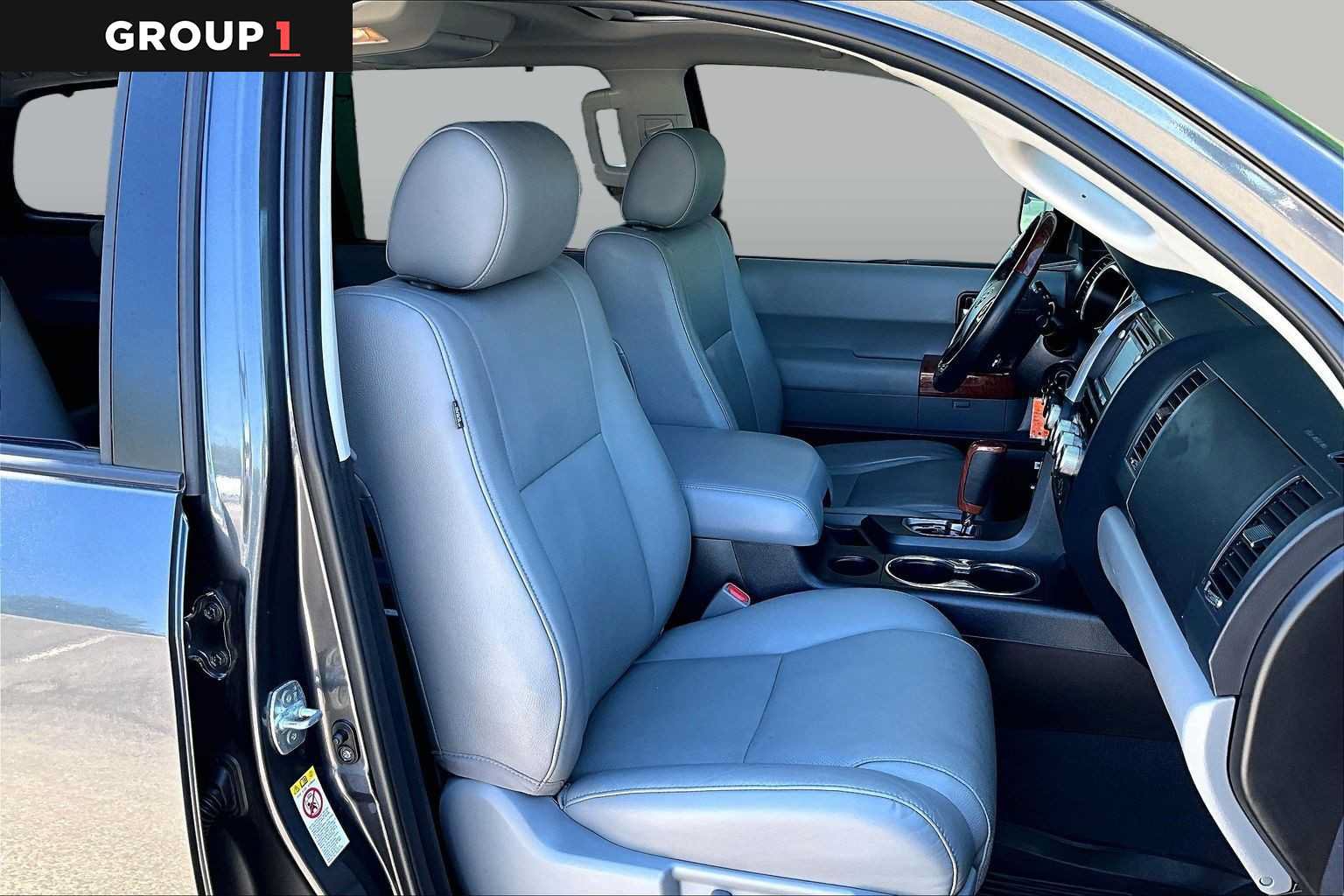 Certified 2019 Toyota Sequoia Platinum AWD/4WD image 8