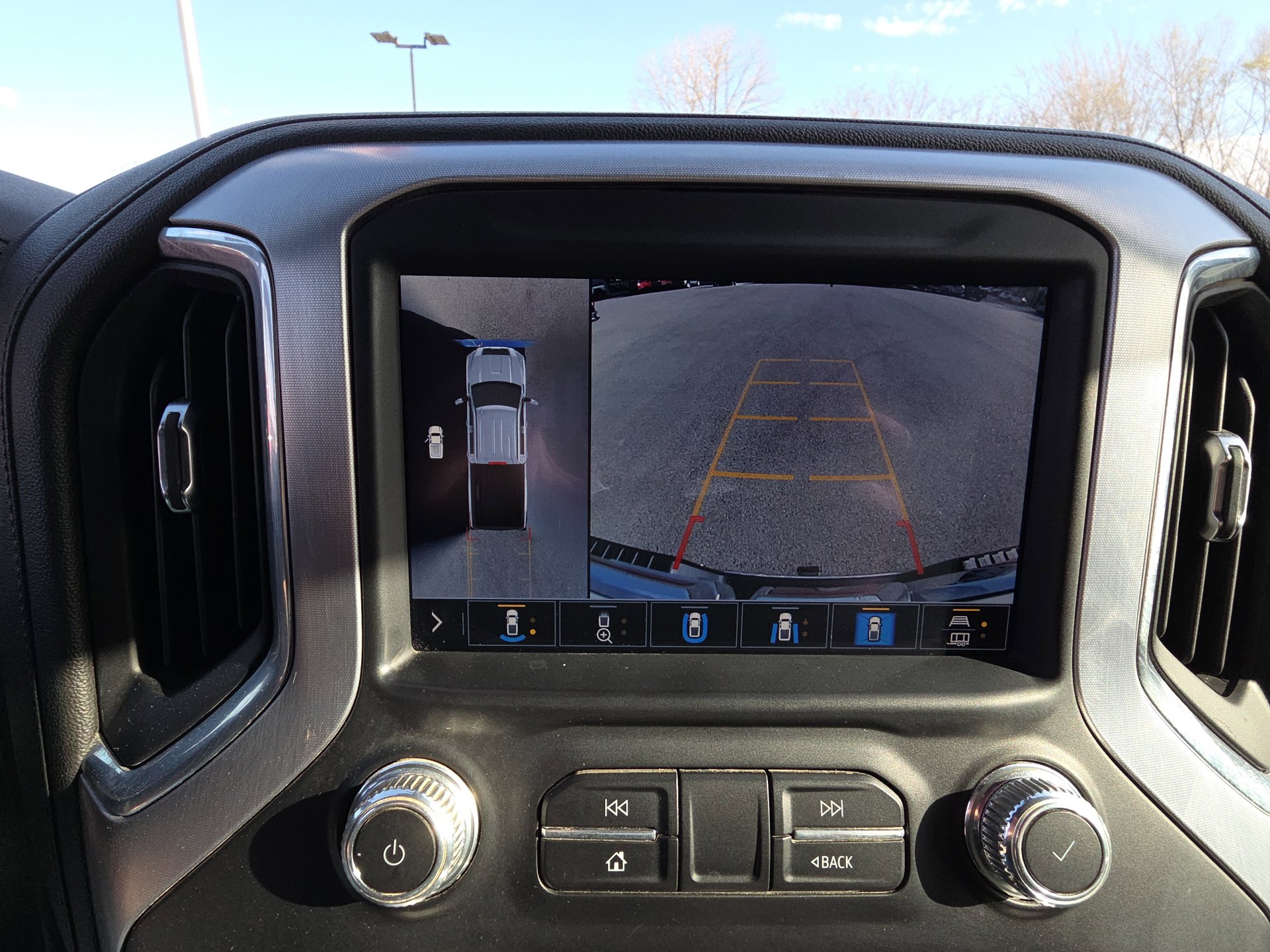 Used 2021 GMC Sierra 2500 SLT w/ SLT Premium Package image 24