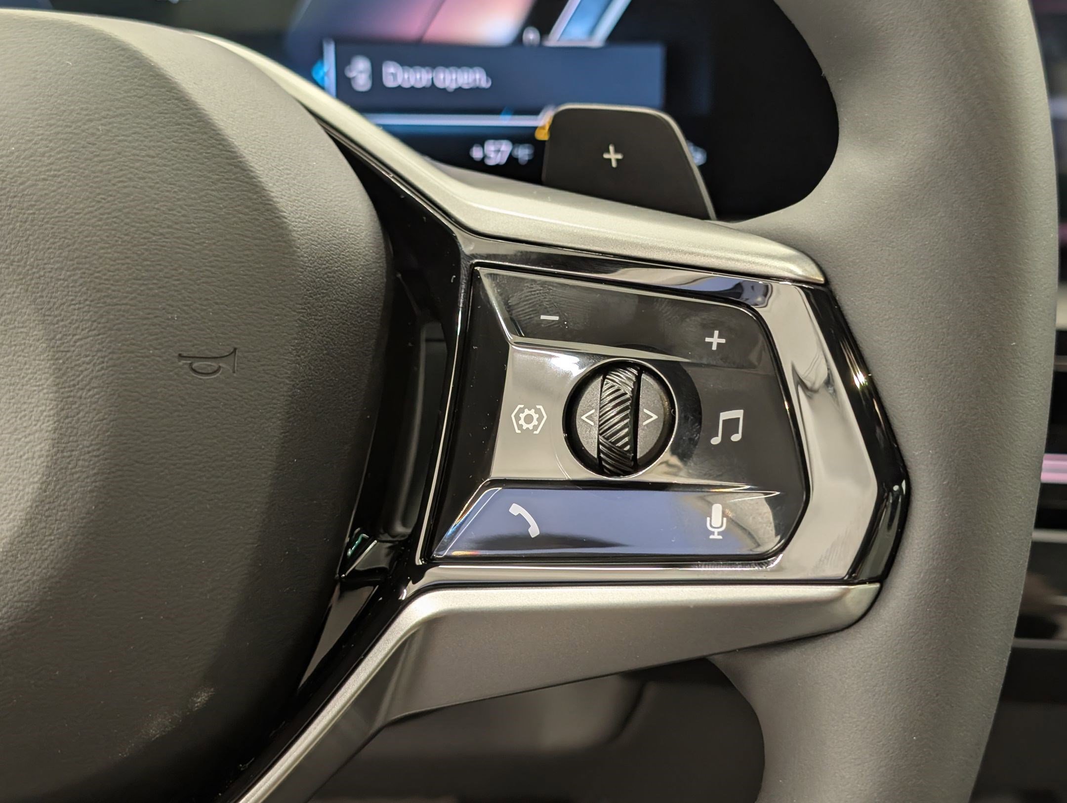 New 2026 BMW 530i w/ Premium Package RWD image 23