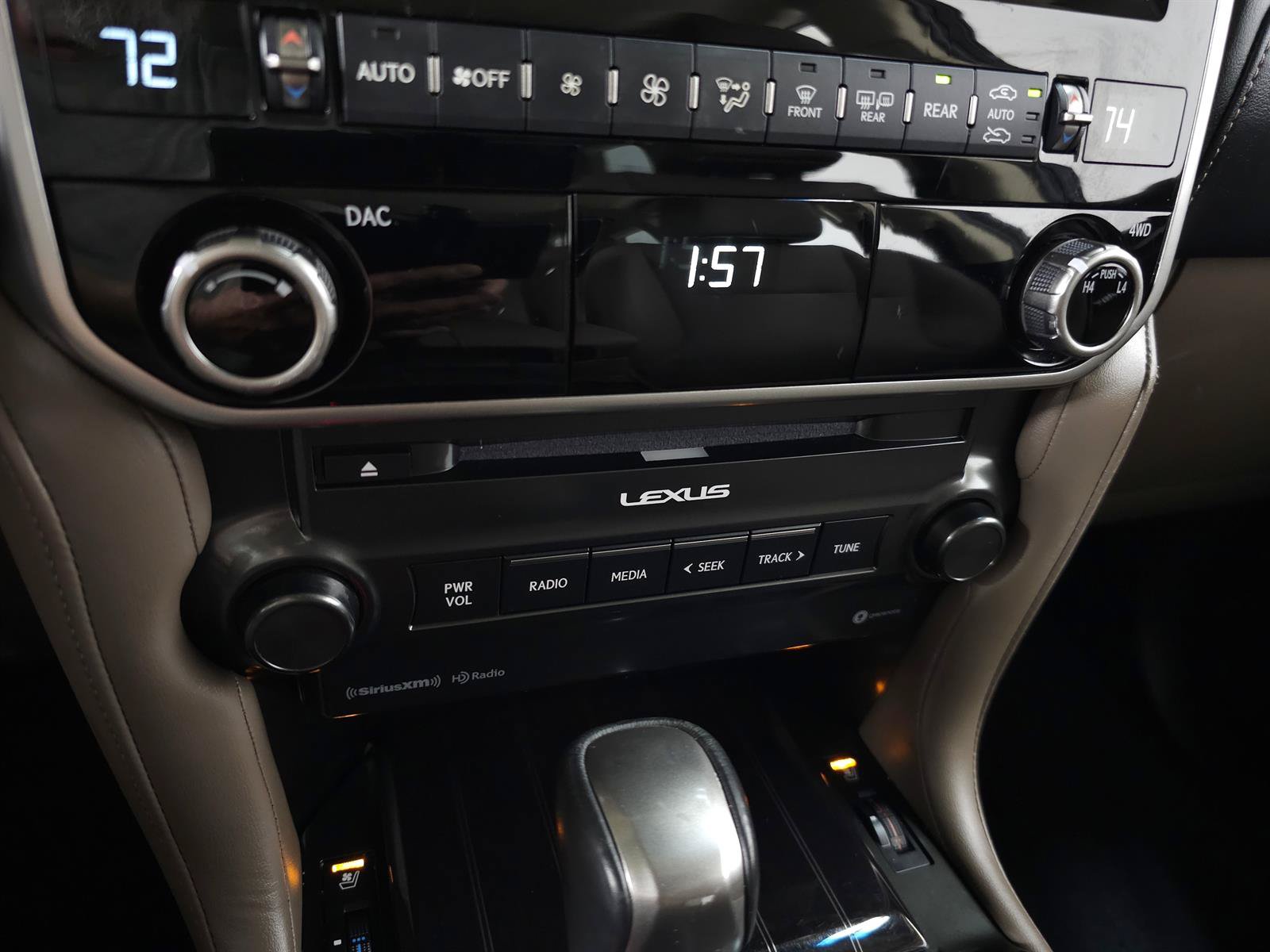 Certified 2023 Lexus GX 460 Premium w/ Premium Package AWD/4WD image 27