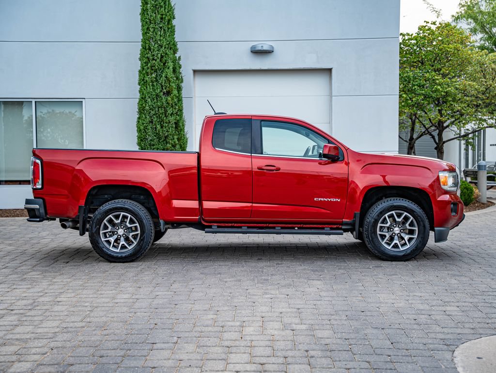 Used 2015 GMC Canyon SLE RWD image 4