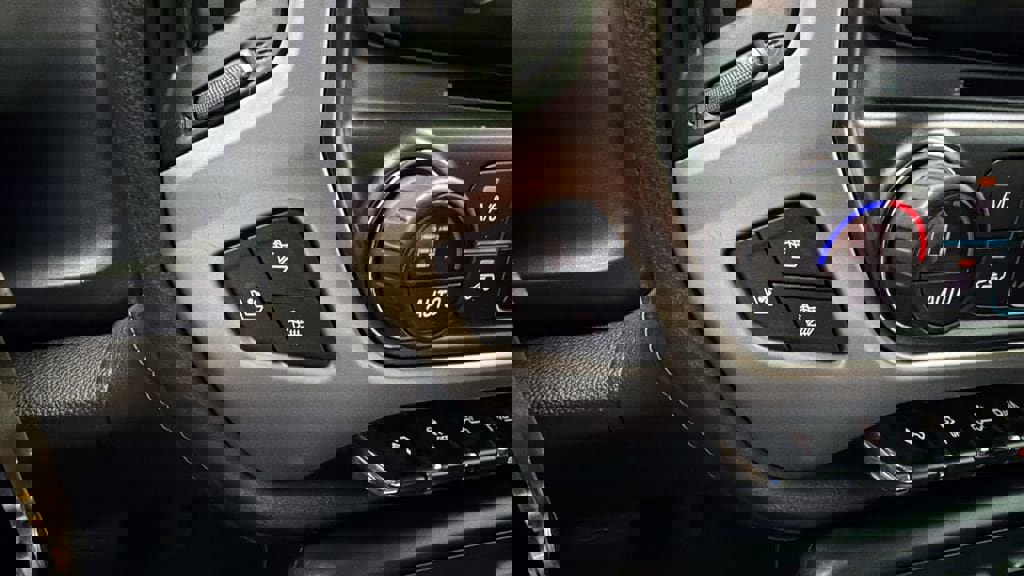 Used 2018 GMC Sierra 1500 SLT image 27