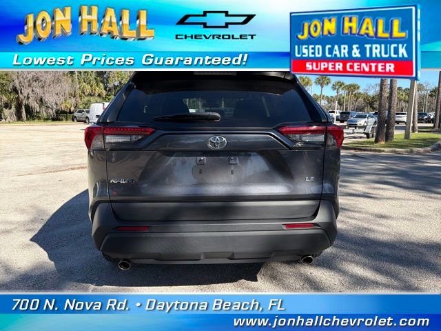 Used 2023 Toyota RAV4 LE image 10