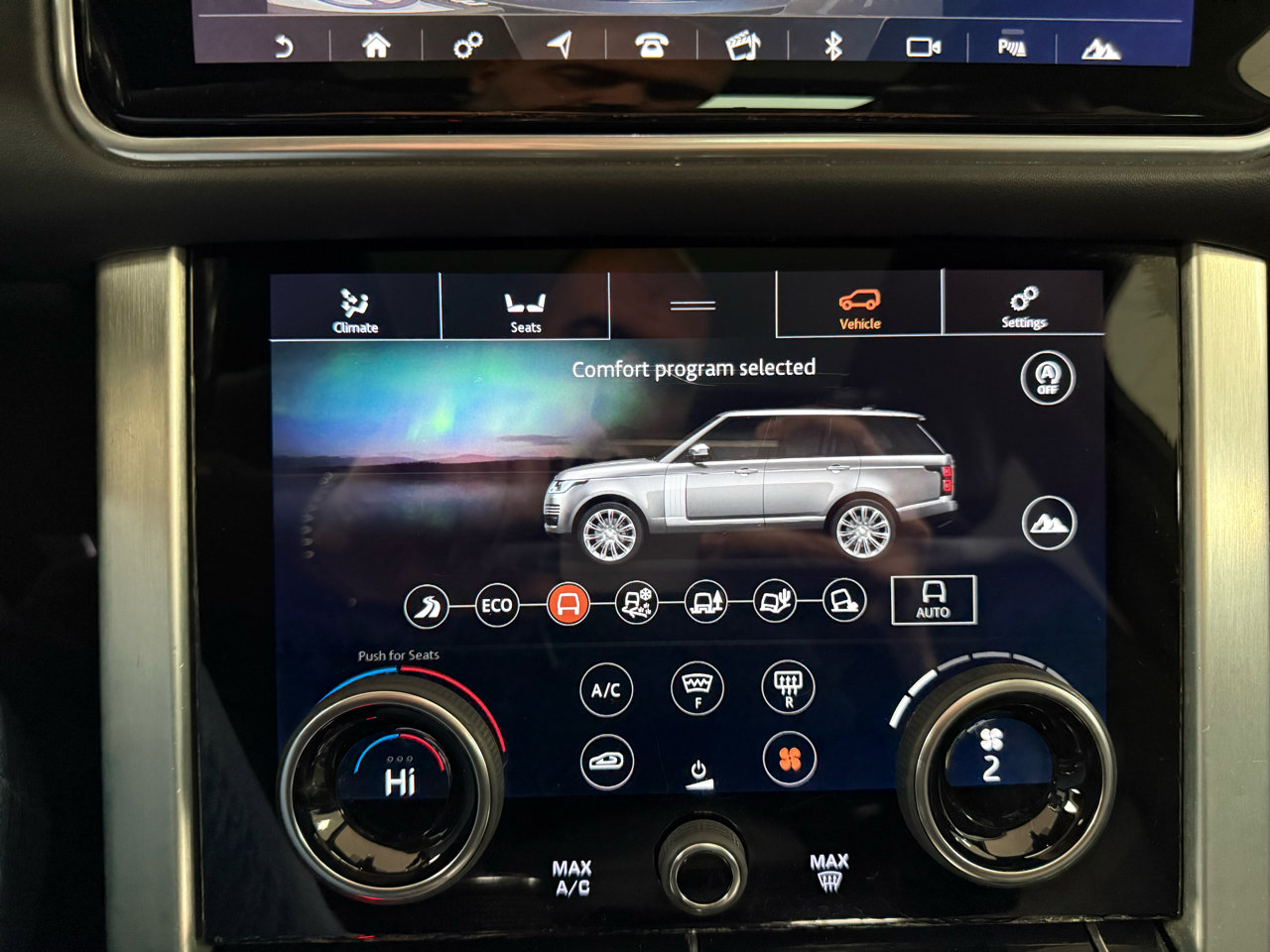 Used 2019 Land Rover Range Rover HSE image 20