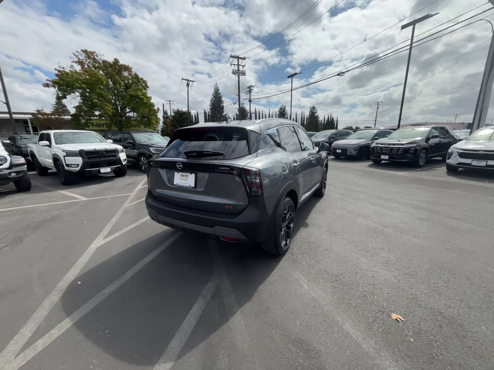 Used 2026 Nissan Kicks SR FWD image 13