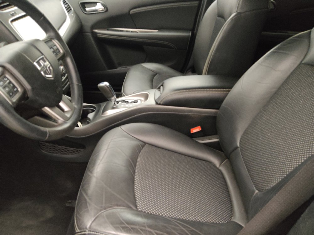 Used 2018 Dodge Journey Crossroad w/ Navigation Group FWD image 17