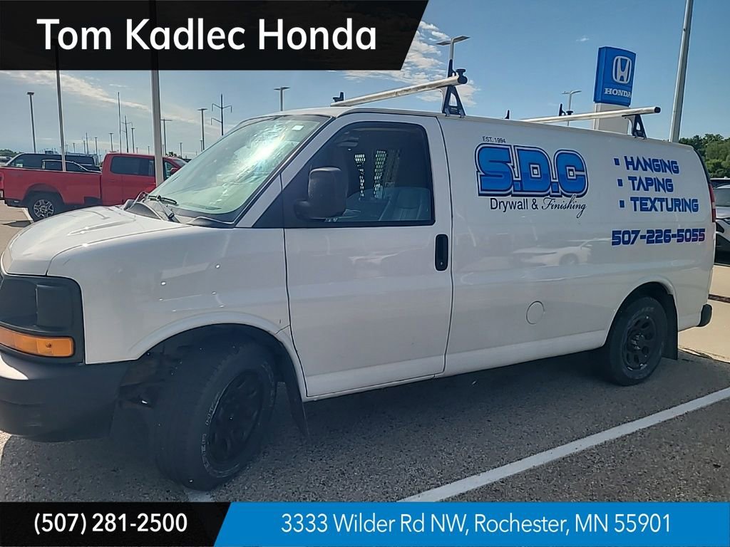 Used 2011 Chevrolet Express 1500 w/ Power Package RWD image 1