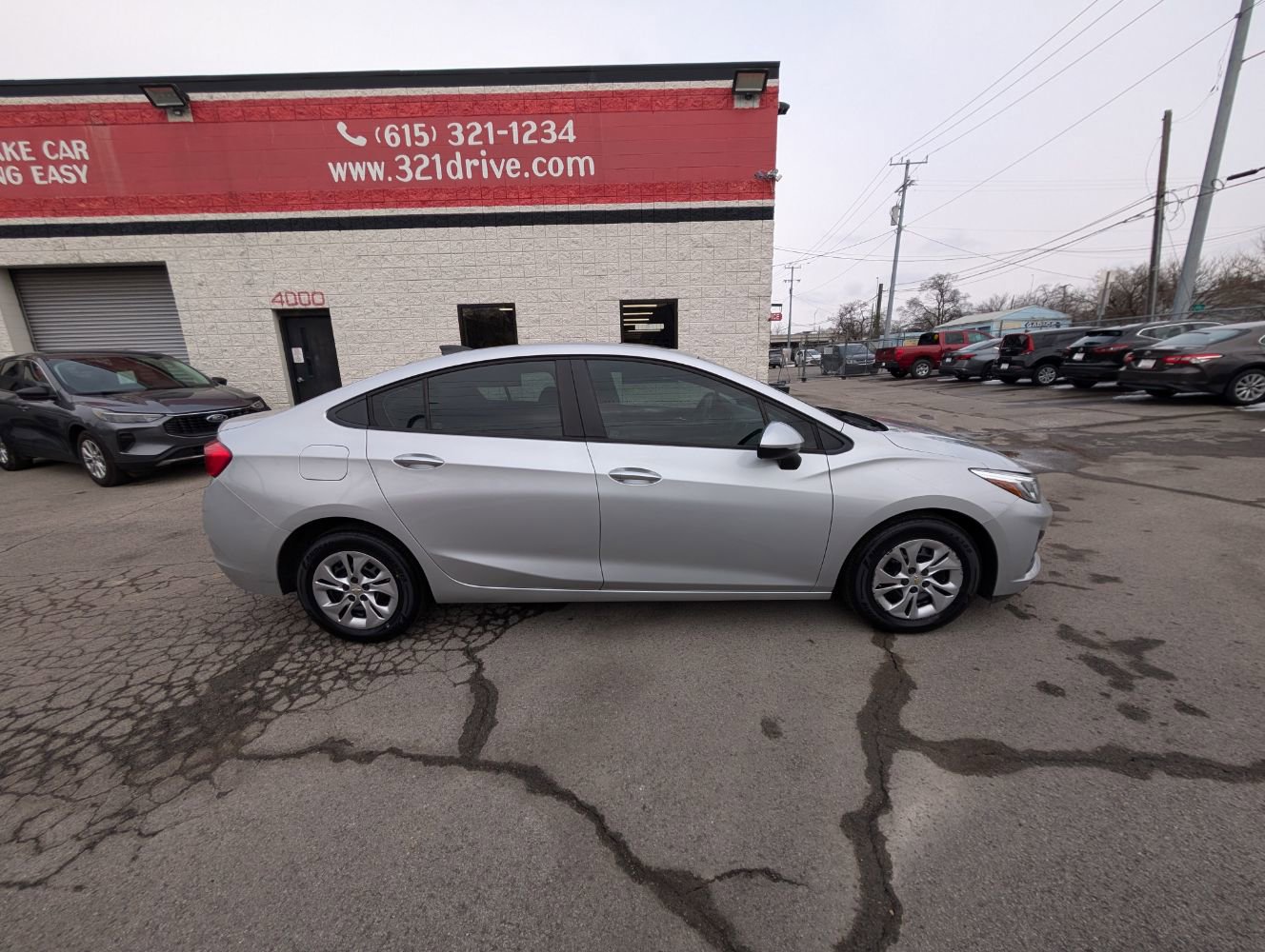 Used 2019 Chevrolet Cruze LS image 5