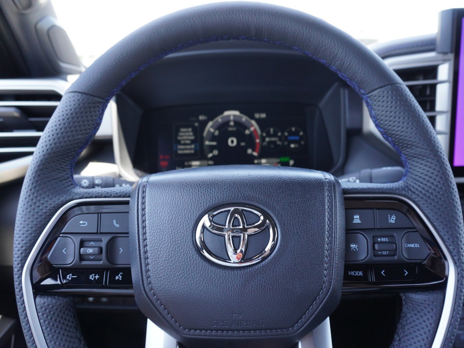 New 2026 Toyota Tundra Platinum AWD/4WD image 29