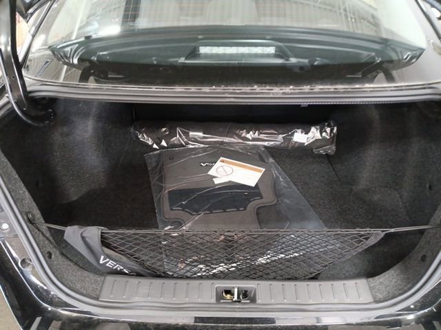 New 2025 Nissan Versa SR w/ Trunk Package image 29
