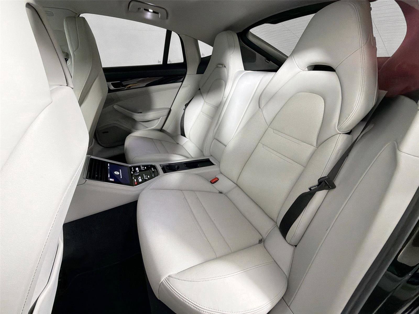 Certified 2019 Porsche Panamera 4 AWD/4WD image 26