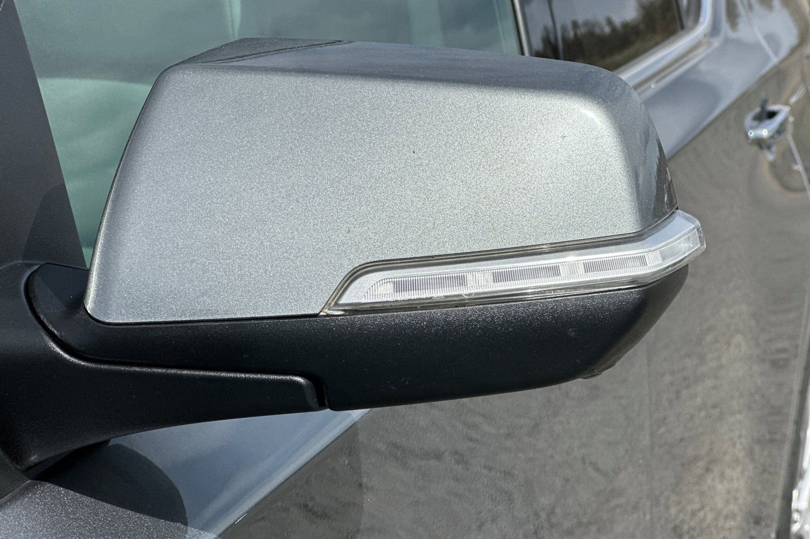 Used 2021 Chevrolet Traverse Premier w/ LPO, Floor Liner Package image 53