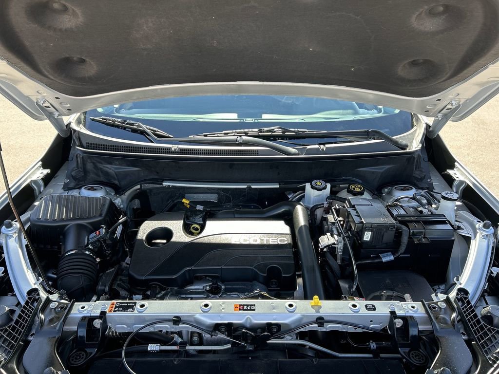 Used 2022 GMC Terrain SLE FWD image 30