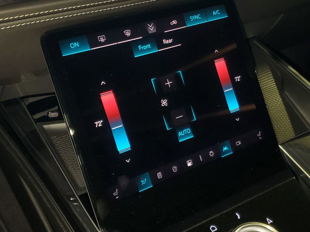 New 2026 Cadillac Escalade Sport AWD/4WD image 23