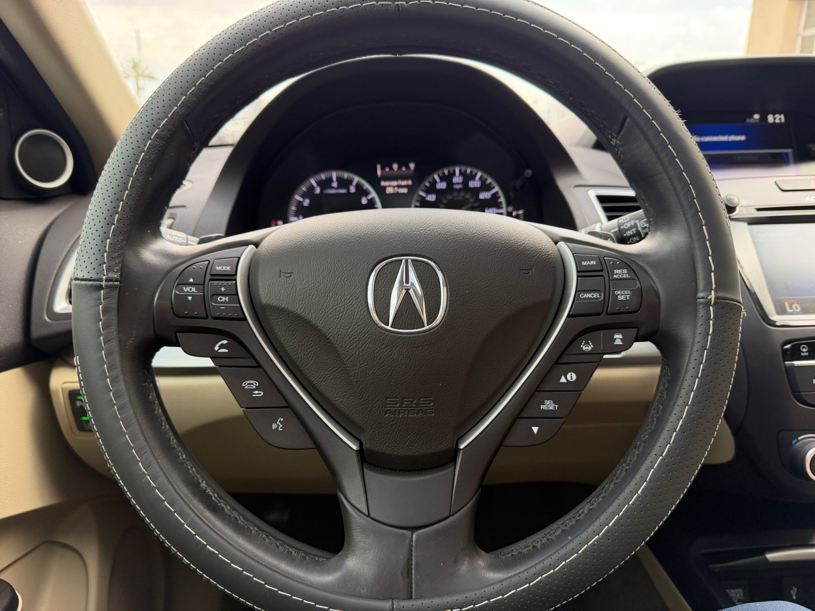 Used 2017 Acura RDX w/ Advance Package FWD image 9