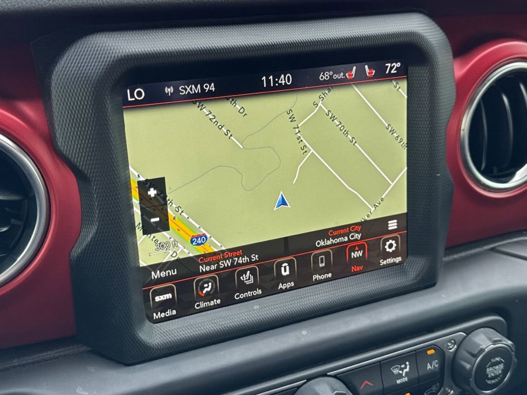 Used 2022 Jeep Gladiator Rubicon w/ Cold Weather Group image 20