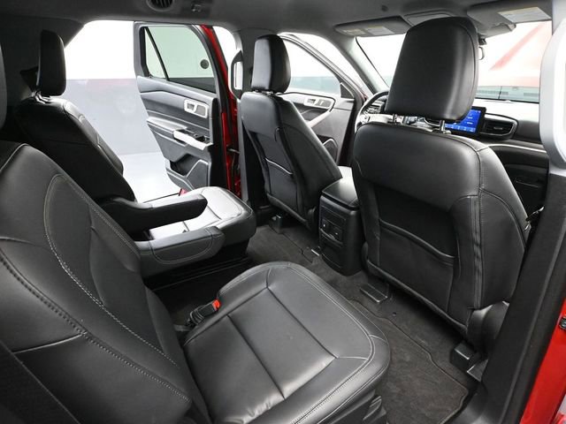 Used 2023 Ford Explorer XLT w/ Equipment Group 202A image 46