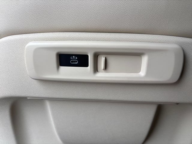 Used 2020 BMW X5 xDrive40i AWD/4WD image 35