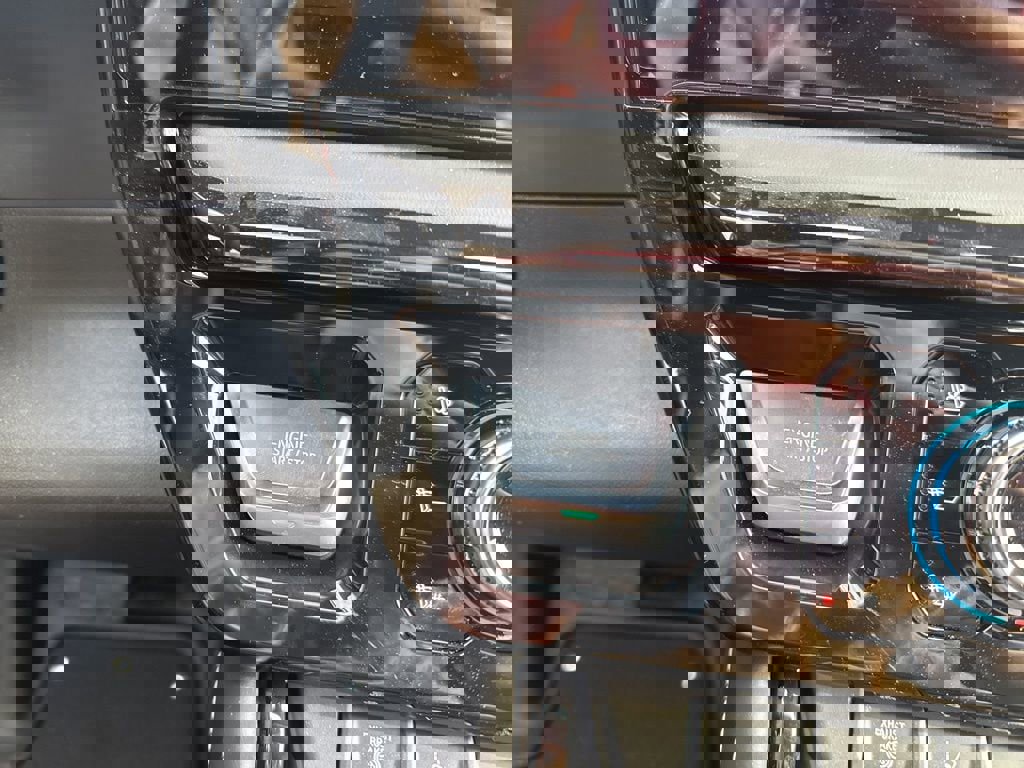 New 2026 GMC Sierra 2500 AT4X AWD/4WD image 33