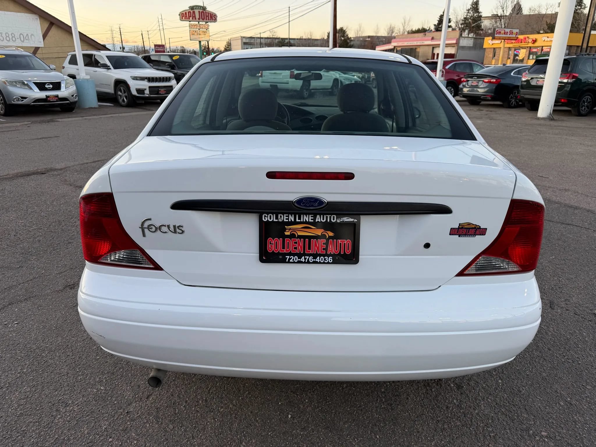 Used 2004 Ford Focus LX FWD image 7