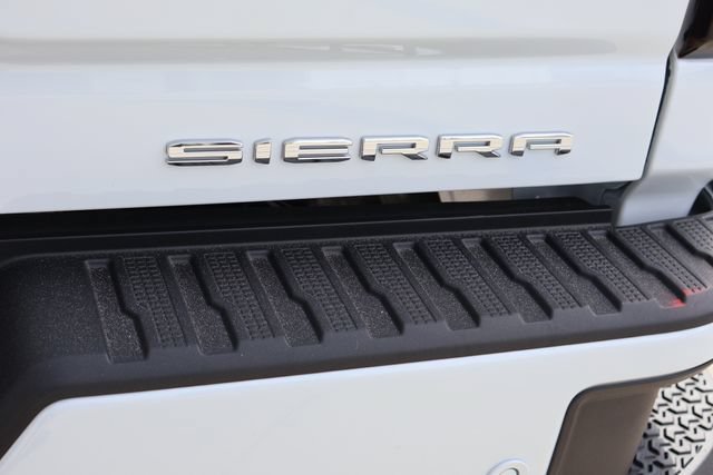 New 2026 GMC Sierra 3500 Denali w/ Denali Reserve Package AWD/4WD image 7