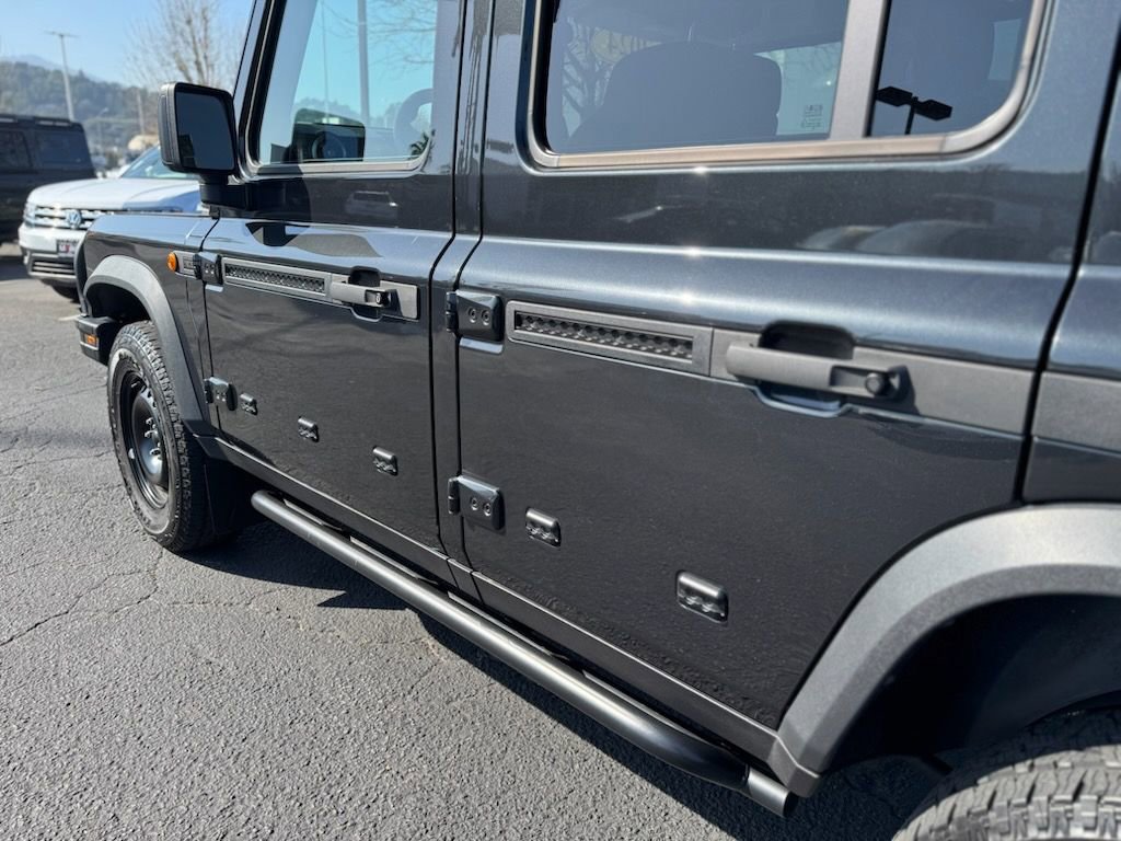Used 2024 INEOS Grenadier Fieldmaster Edition image 10