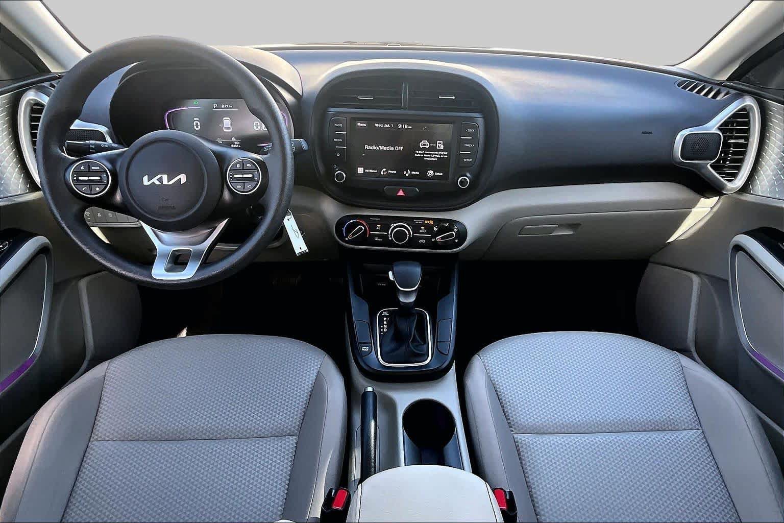 Used 2023 Kia Soul LX FWD image 14