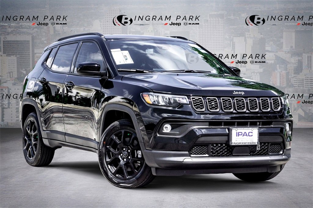 New 2026 Jeep Compass Latitude image 1