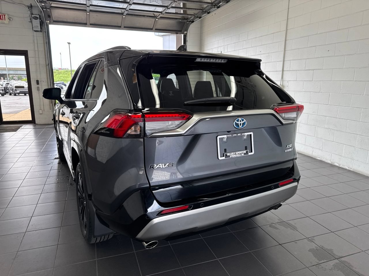 Used 2024 Toyota RAV4 XSE w/ Advanced Technology Package AWD/4WD image 6
