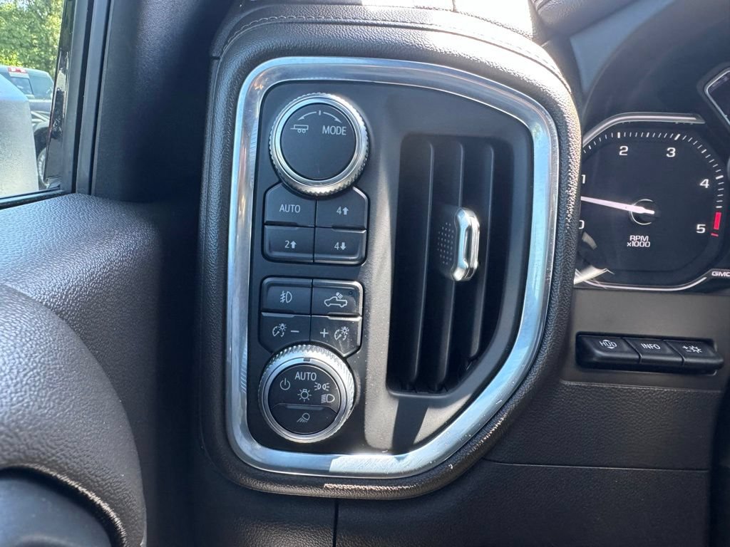 Used 2020 GMC Sierra 2500 Denali w/ Denali Ultimate Package AWD/4WD image 16